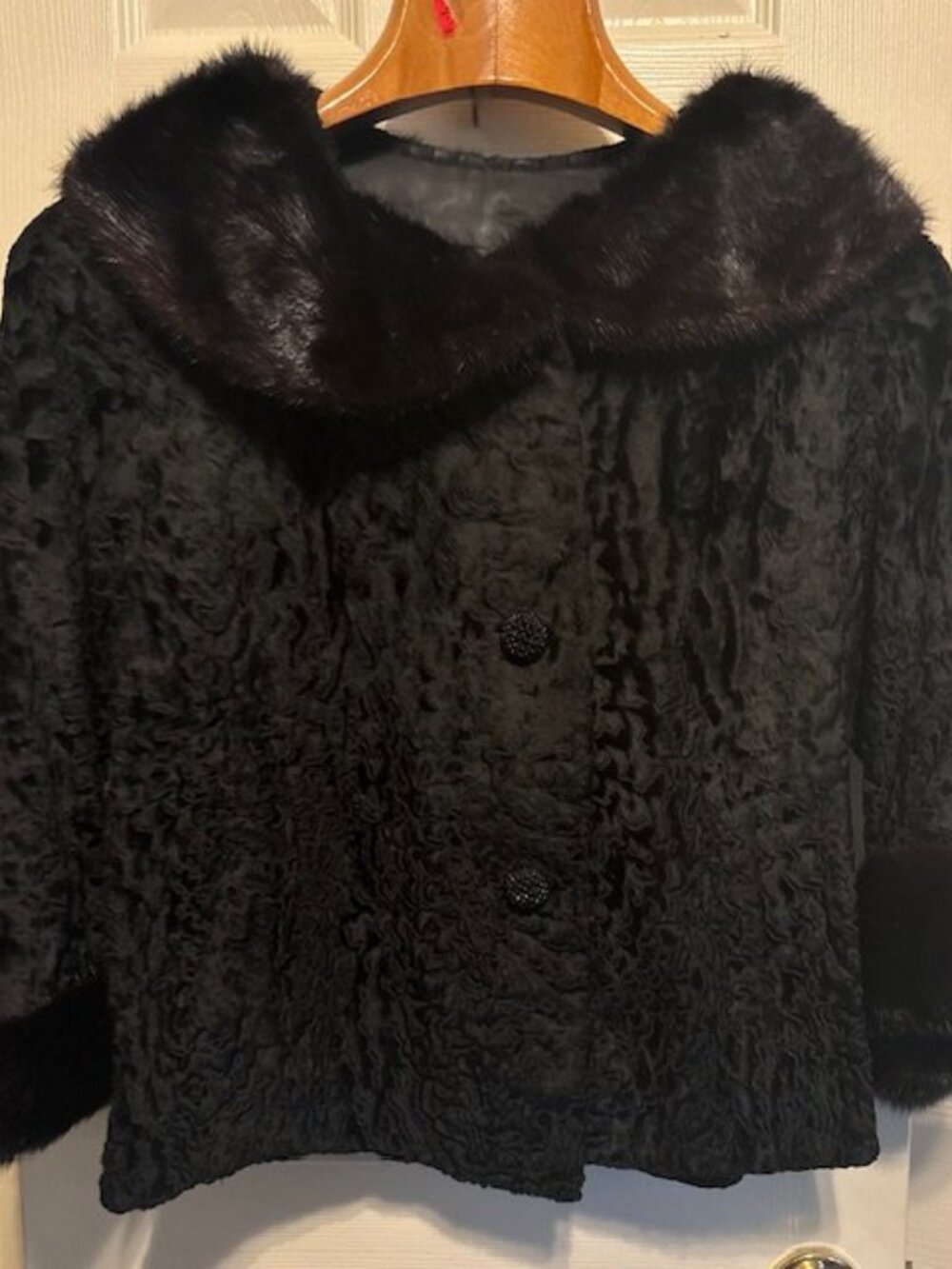 Vintage 1960s Persian Lamb Cropped Coat with Mink Collar - Picture 2 of 3